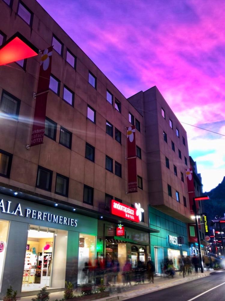 Andorra Palace Exterior photo